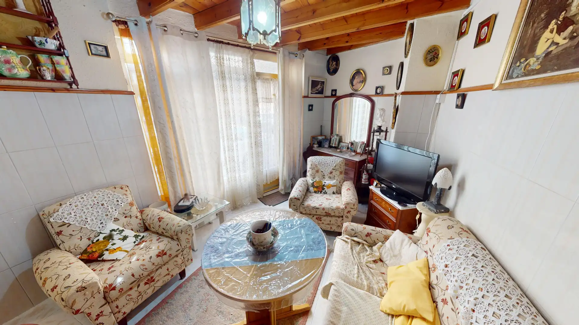 Living room of Commercial properties for sale in Alicante / Alacant