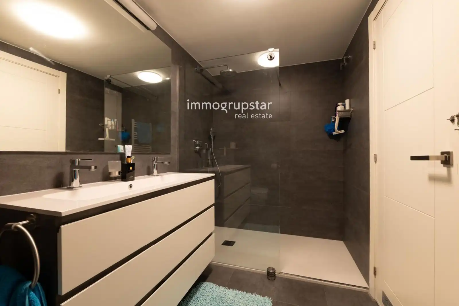 Bathroom of Apartments for sale in Castell d'Aro, Platja d'Aro i s'Agaró  with Air Conditioner, Heating and Terrace