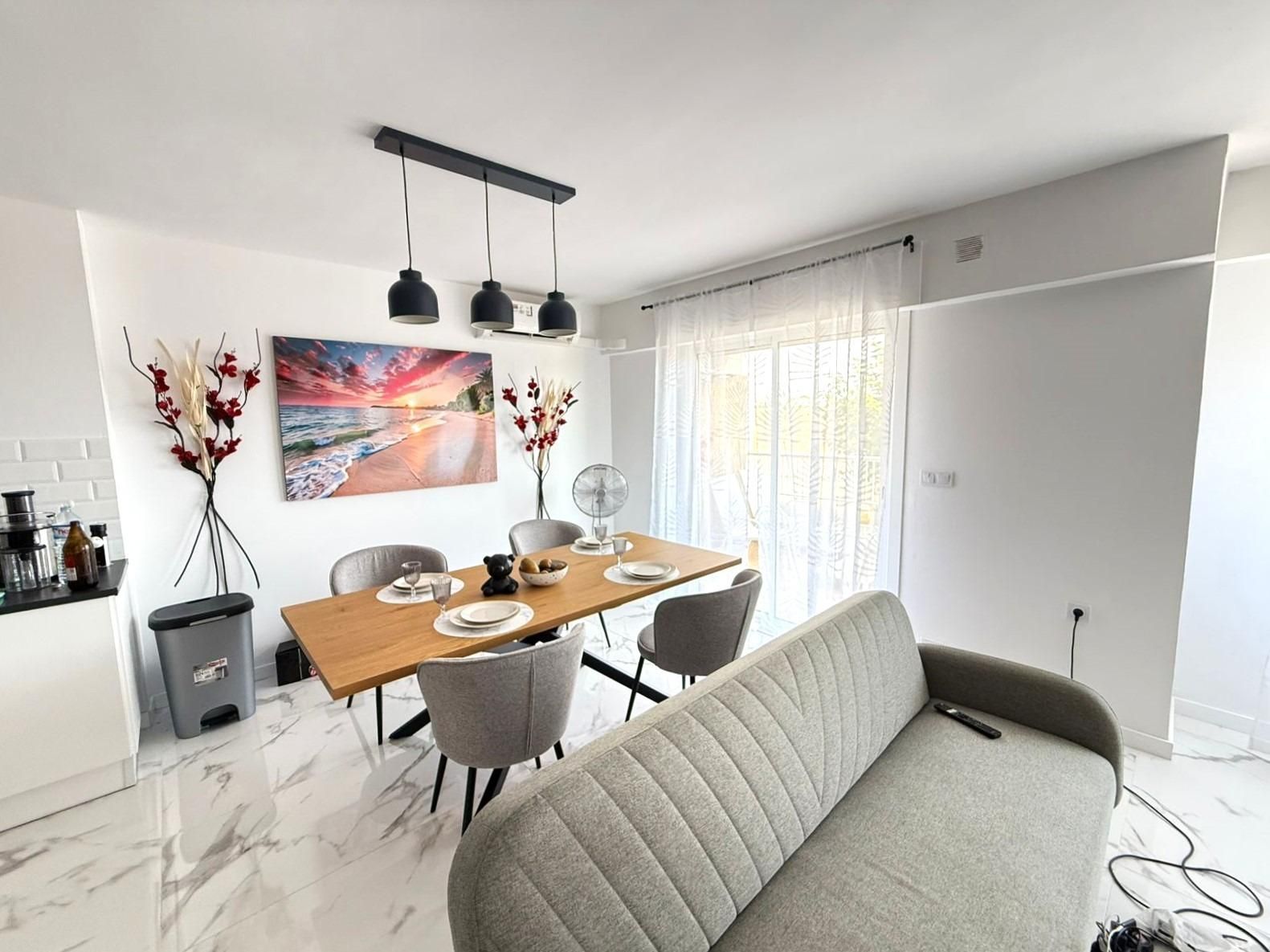 Apartamento en venta en Punta Prima, Playa del Acequión, Náufragos y Rocío del Mar, Torrevieja