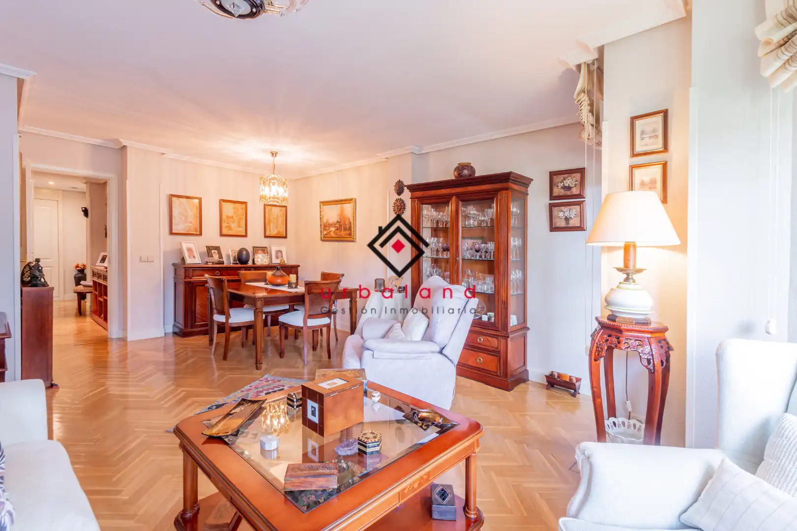 Sala d'estar de Pis en venda en Las Rozas de Madrid amb Aire condicionat, Calefacció i Parquet
