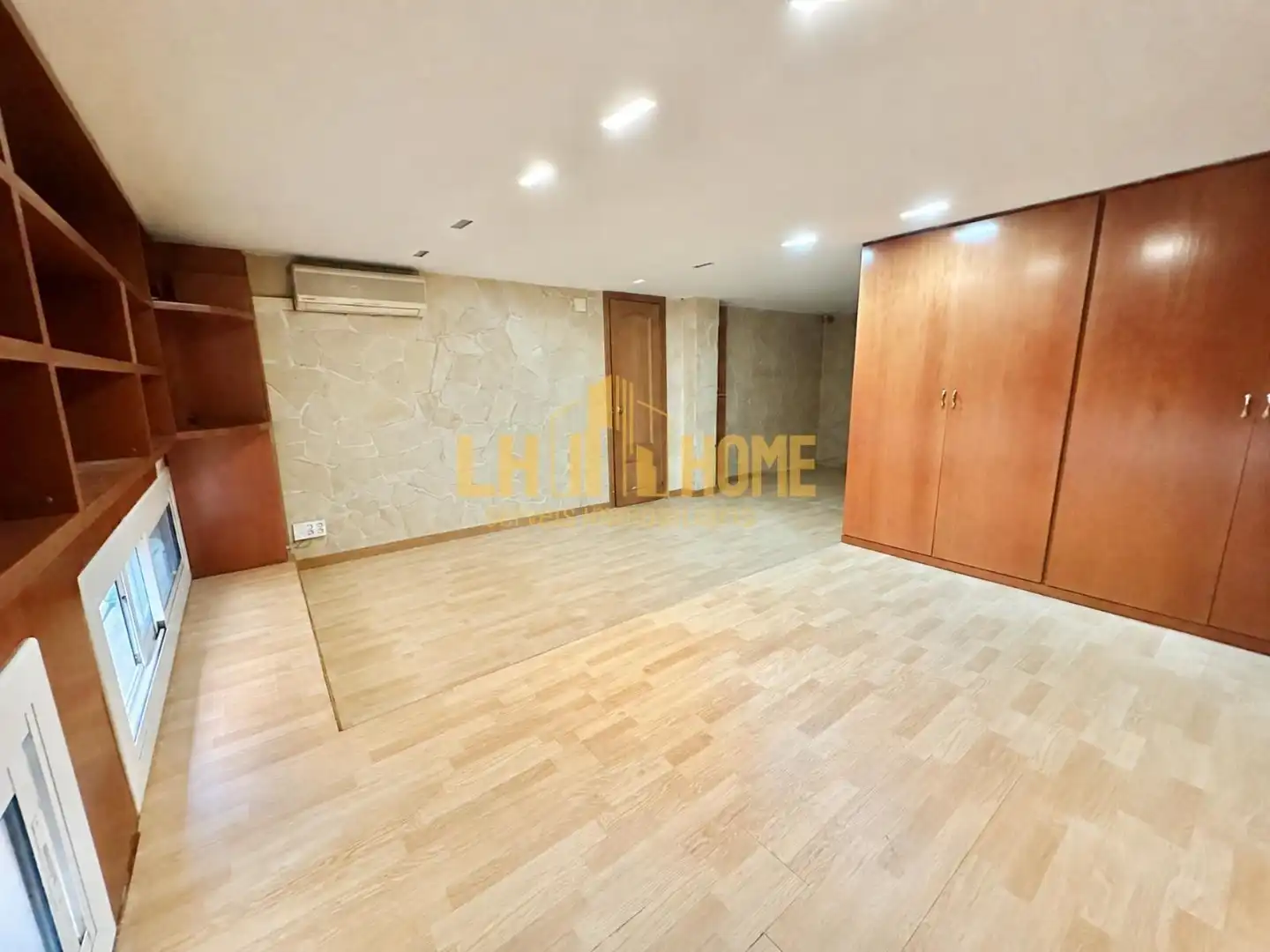 Estudi en venda a Cornellà de Llobregat, Barcelona