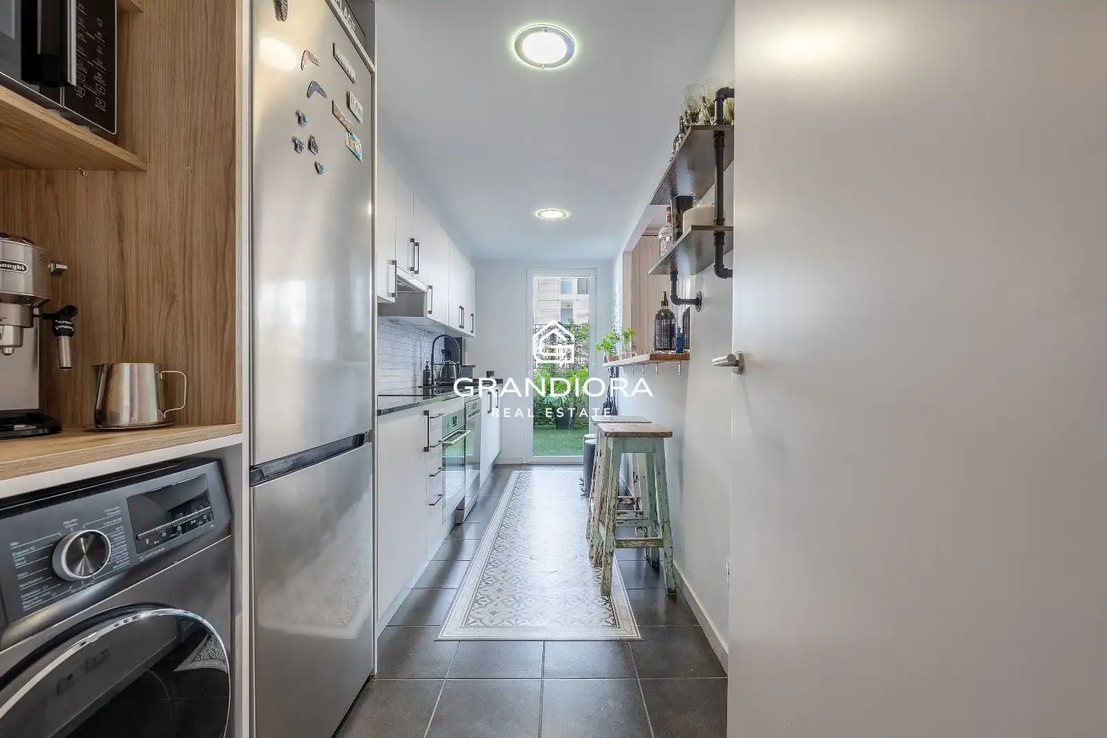 Küche von Wohnung zur Miete in Sant Andreu de Llavaneres mit Klimaanlage, Terrasse und Schwimmbad