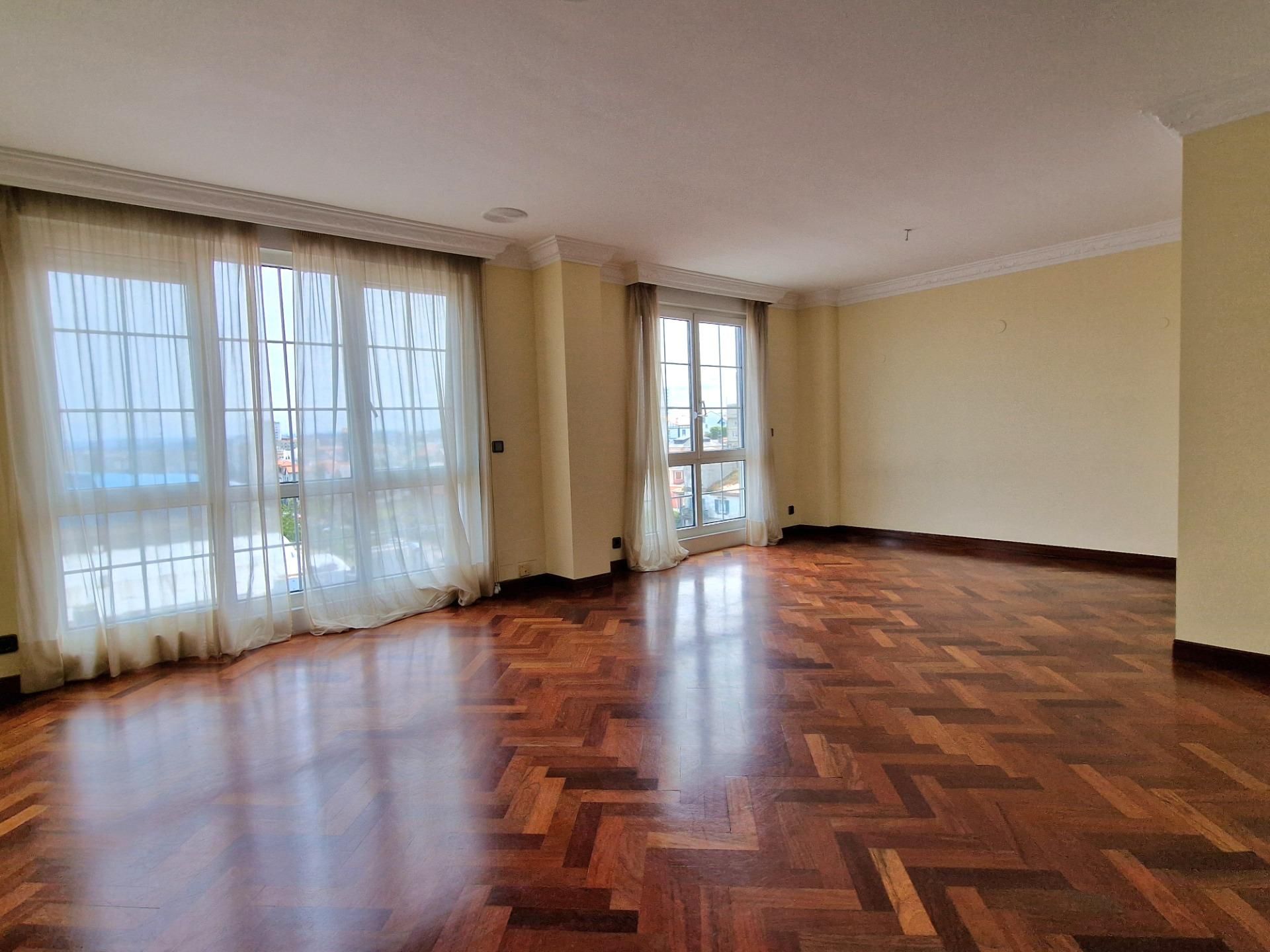Living room of Duplex to rent in A Coruña Capital   with Heating