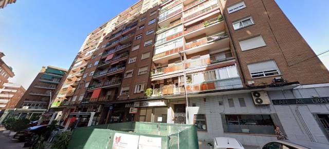 Piso en Venta en Centro - Corte Inglés