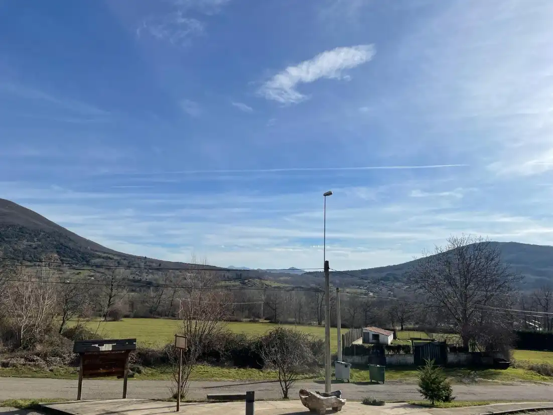 Casa o xalet en venda en Valdepiélago amb Calefacció i Jardí privat