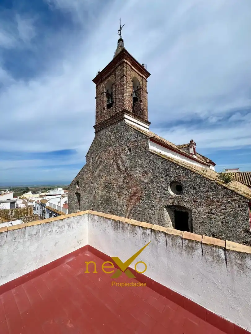 Vista exterior de Piso en venta en Carmona con Aire acondicionado y Trastero