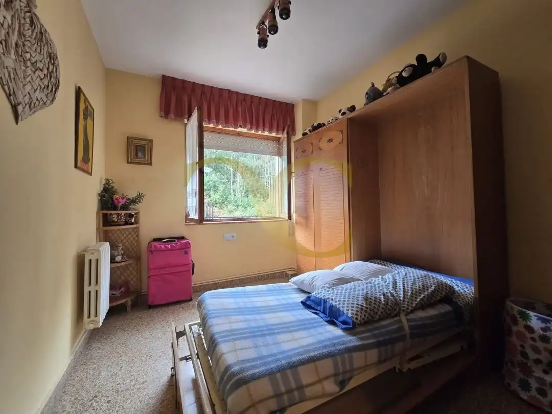 Habitación de Casa o chalet en venta en Llanes con Calefacción, Jardín privado y Terraza