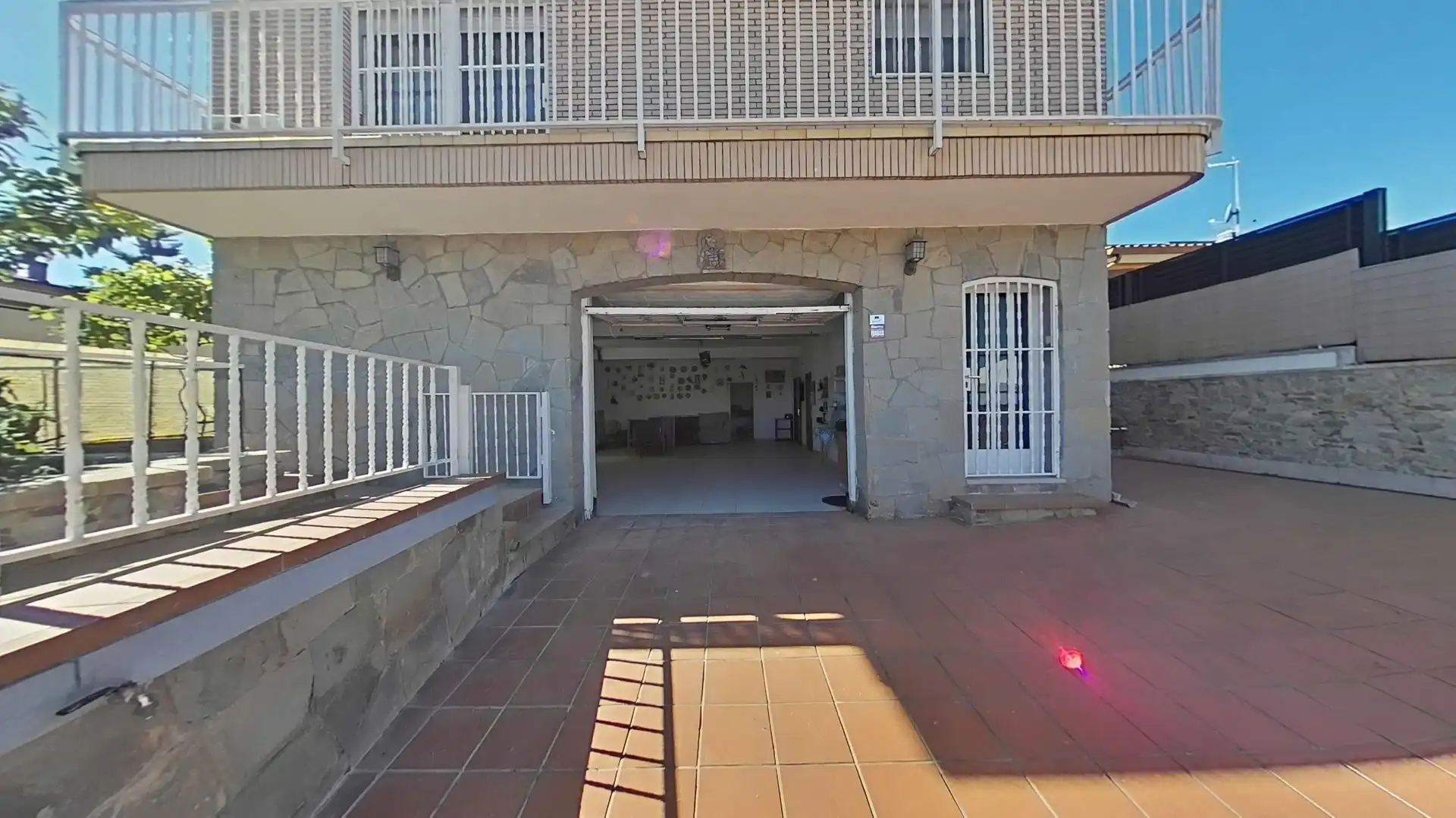 Parking of Houses for sale in Terrassa  with Air Conditioner, Heating and Terrace