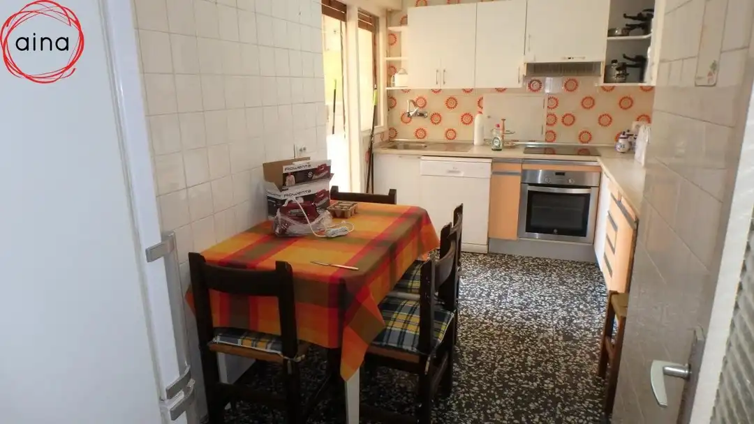 Cocina de Piso de alquiler en  Pamplona / Iruña con Calefacción, Terraza y Alarma