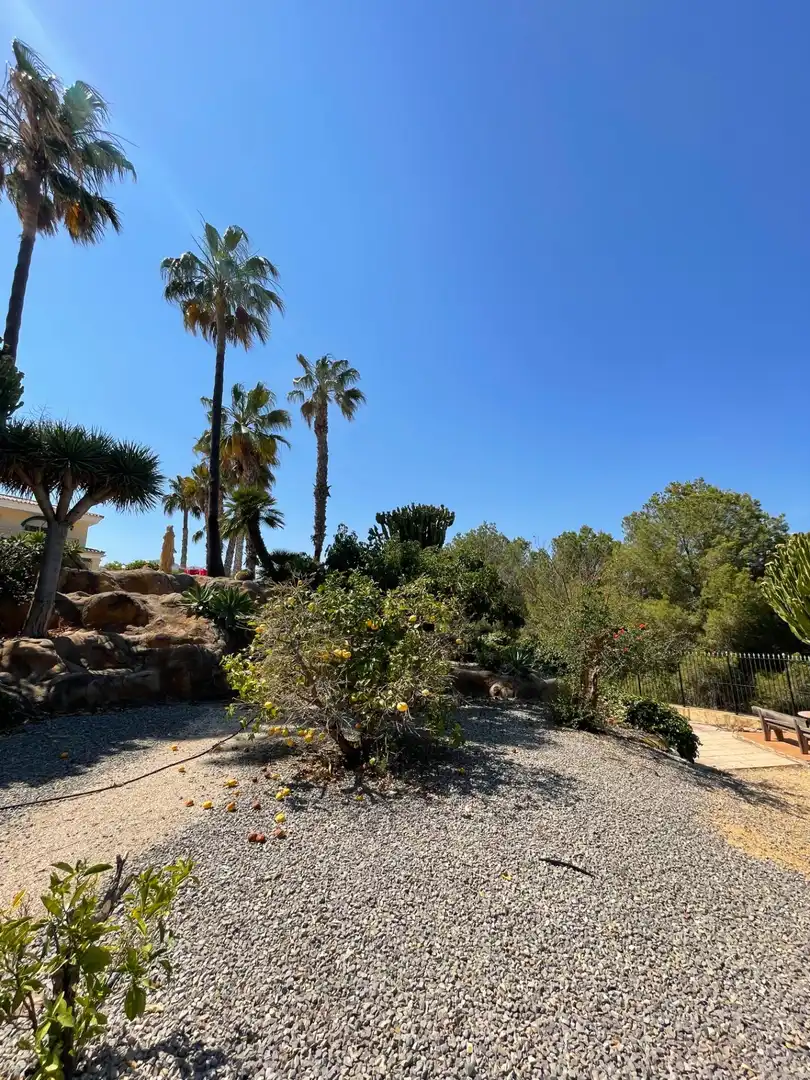 Garden of Houses for sale in L'Alfàs del Pi  with Air Conditioner, Heating and Private garden