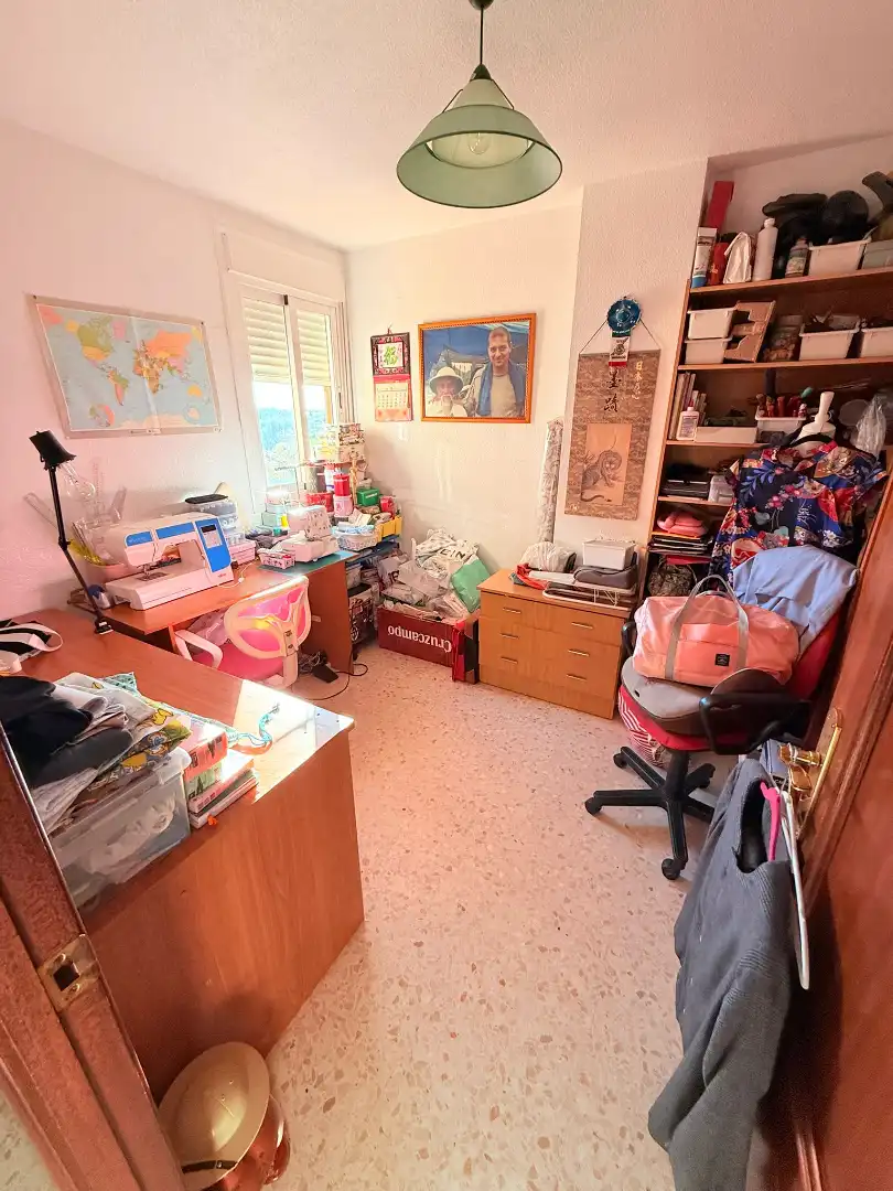 Flat for sale in Sevilla  with Air Conditioner, Terrace and Furnished