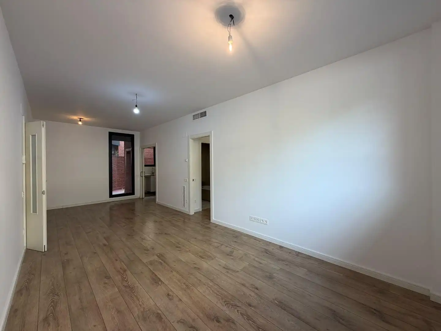 Piso en venta en Can Tintorer - Can Tries