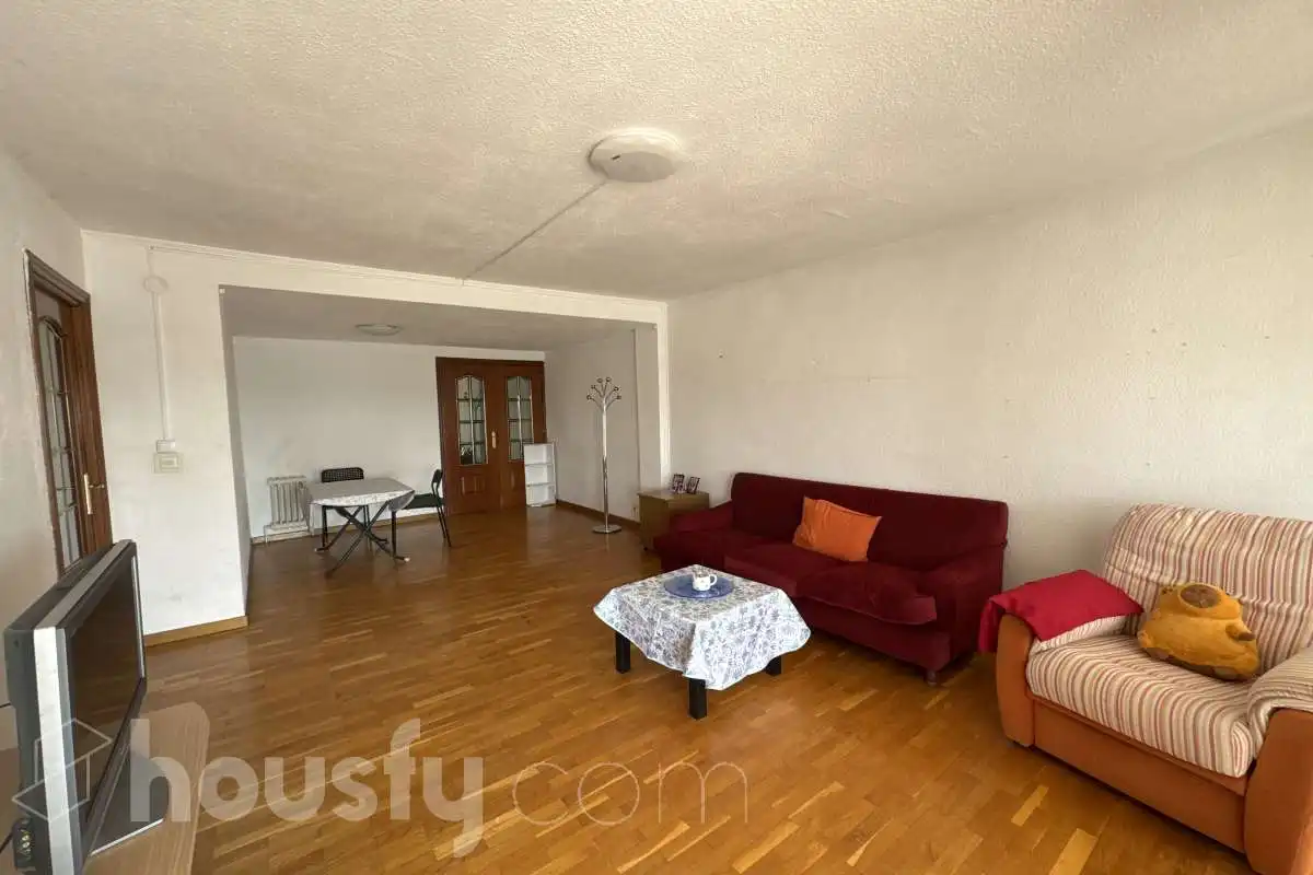 Sala de estar de Piso de alquiler en Torrejón de Ardoz con Calefacción, Parquet y Terraza