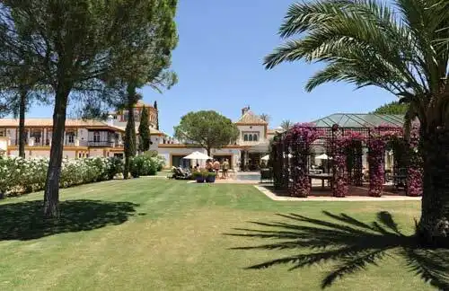 Jardín de Finca rústica en venta en Dos Hermanas