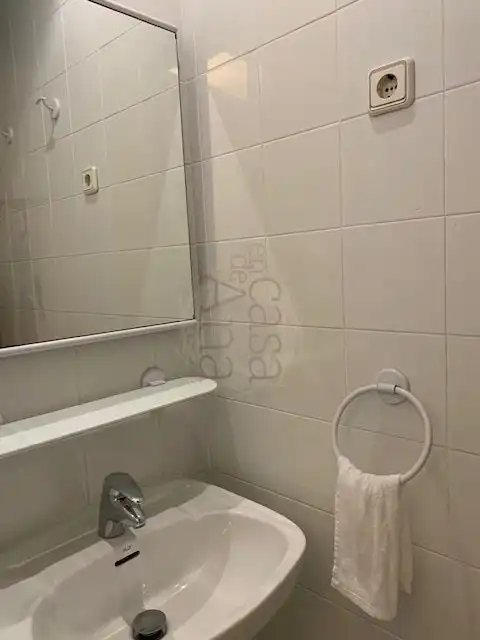 Bathroom of Flat for rent in Bilbao   with Heating