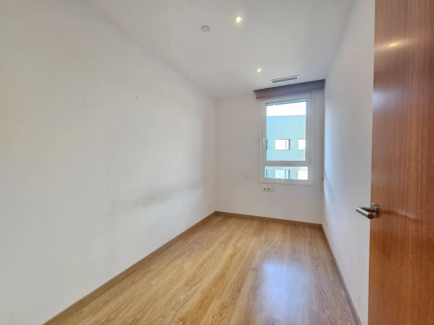 Bedroom of Flat for sale in Barcelona  with Air Conditioner, Heating and Terrace