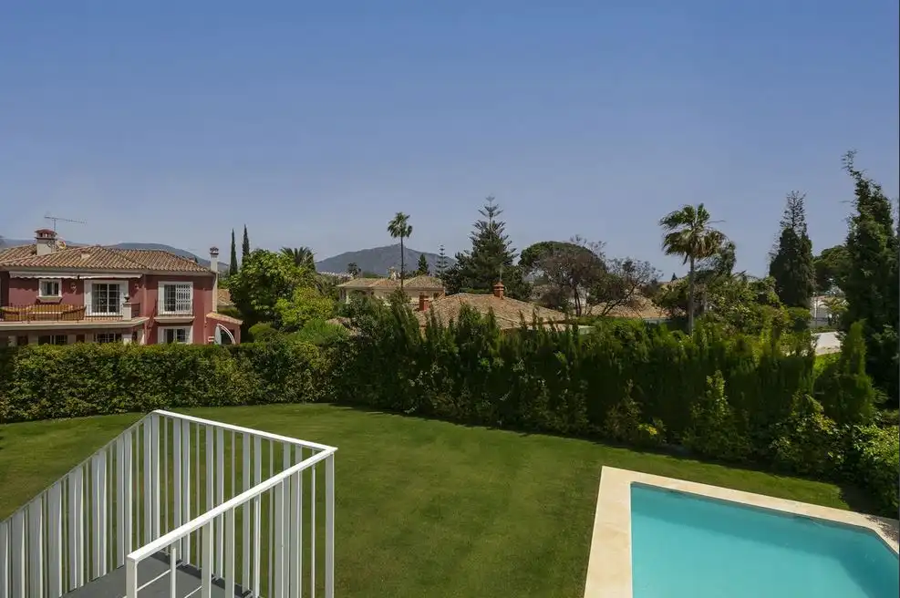 Chalet con jardín en venta en San Pedro de Alcántara, imagen 38
