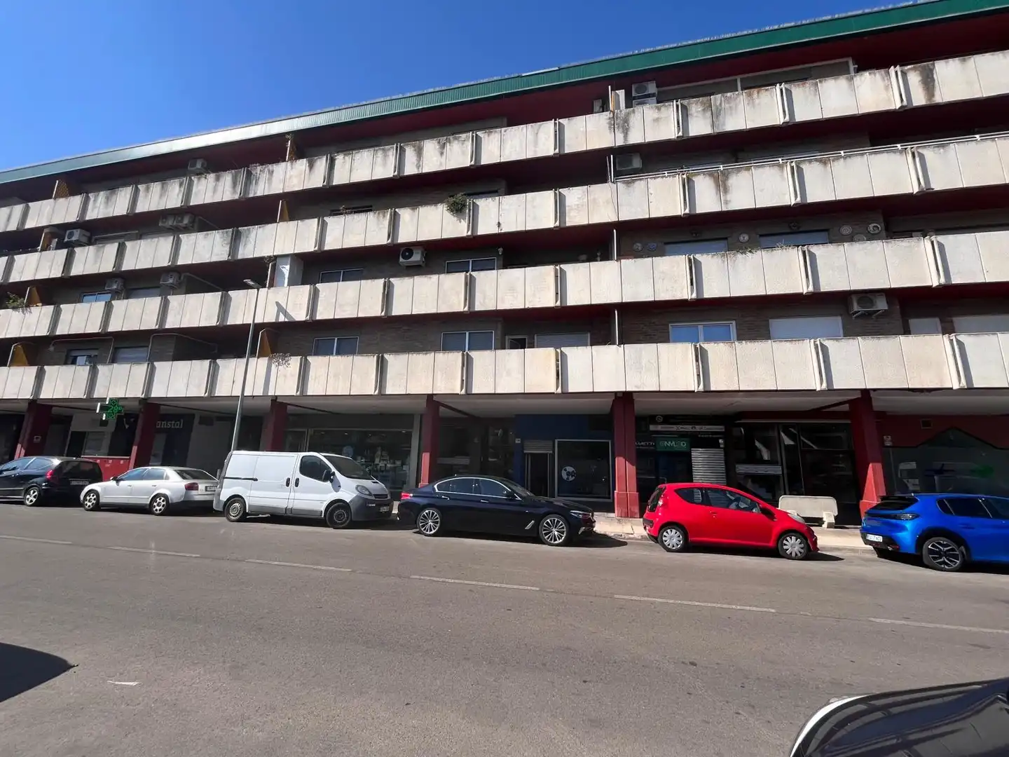 Vista exterior de Dúplex en venda en Zaragoza amb Terrassa i Piscina