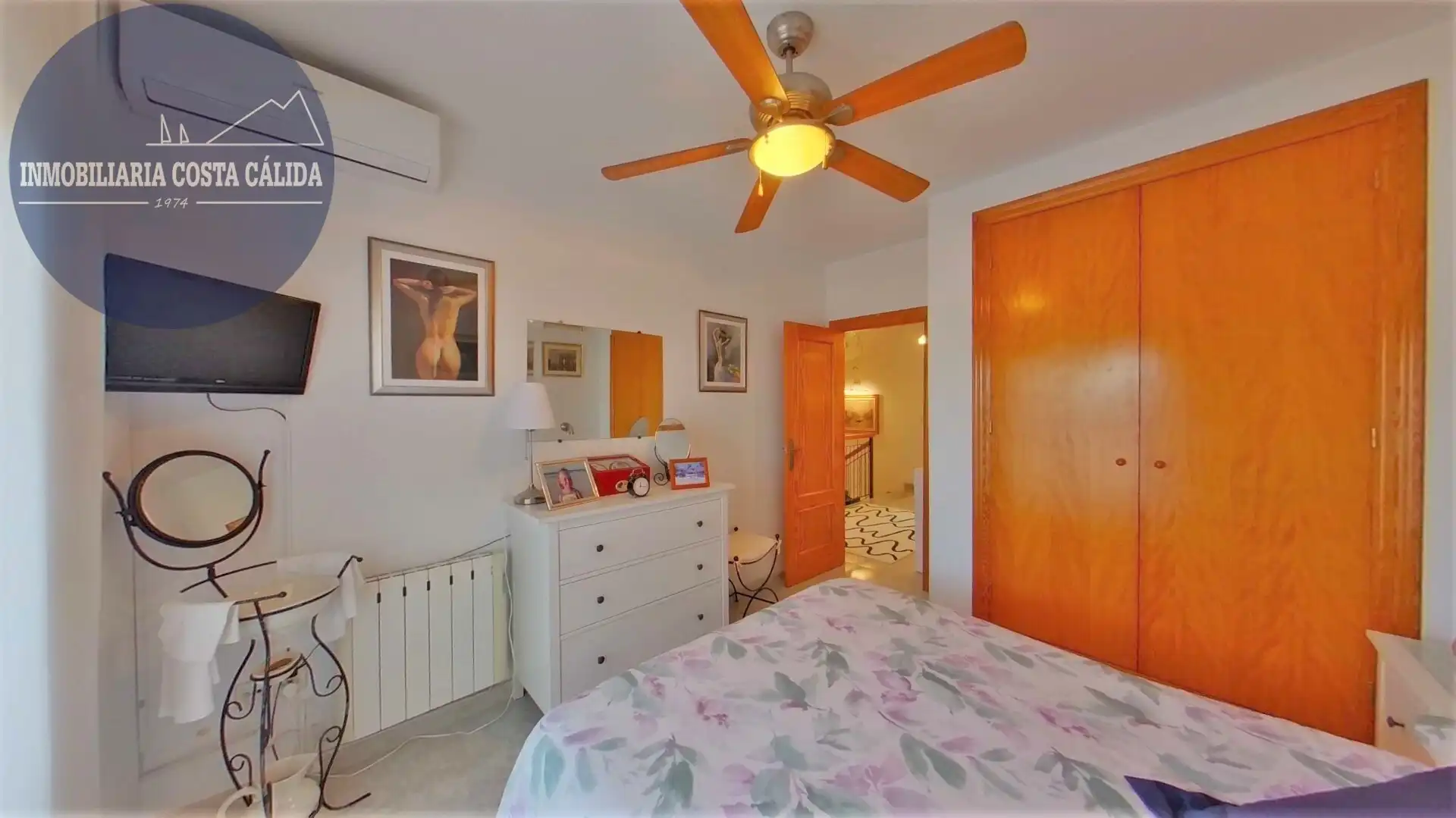 Habitación de Dúplex en venta en Águilas con Aire acondicionado, Calefacción y Jardín privado