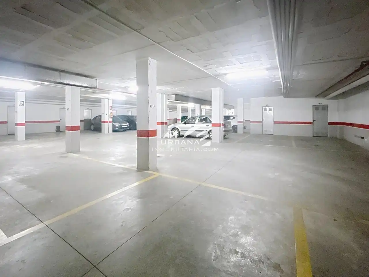 Parking of Duplexes for sale in Lucena  with Air Conditioner, Heating and Storage room