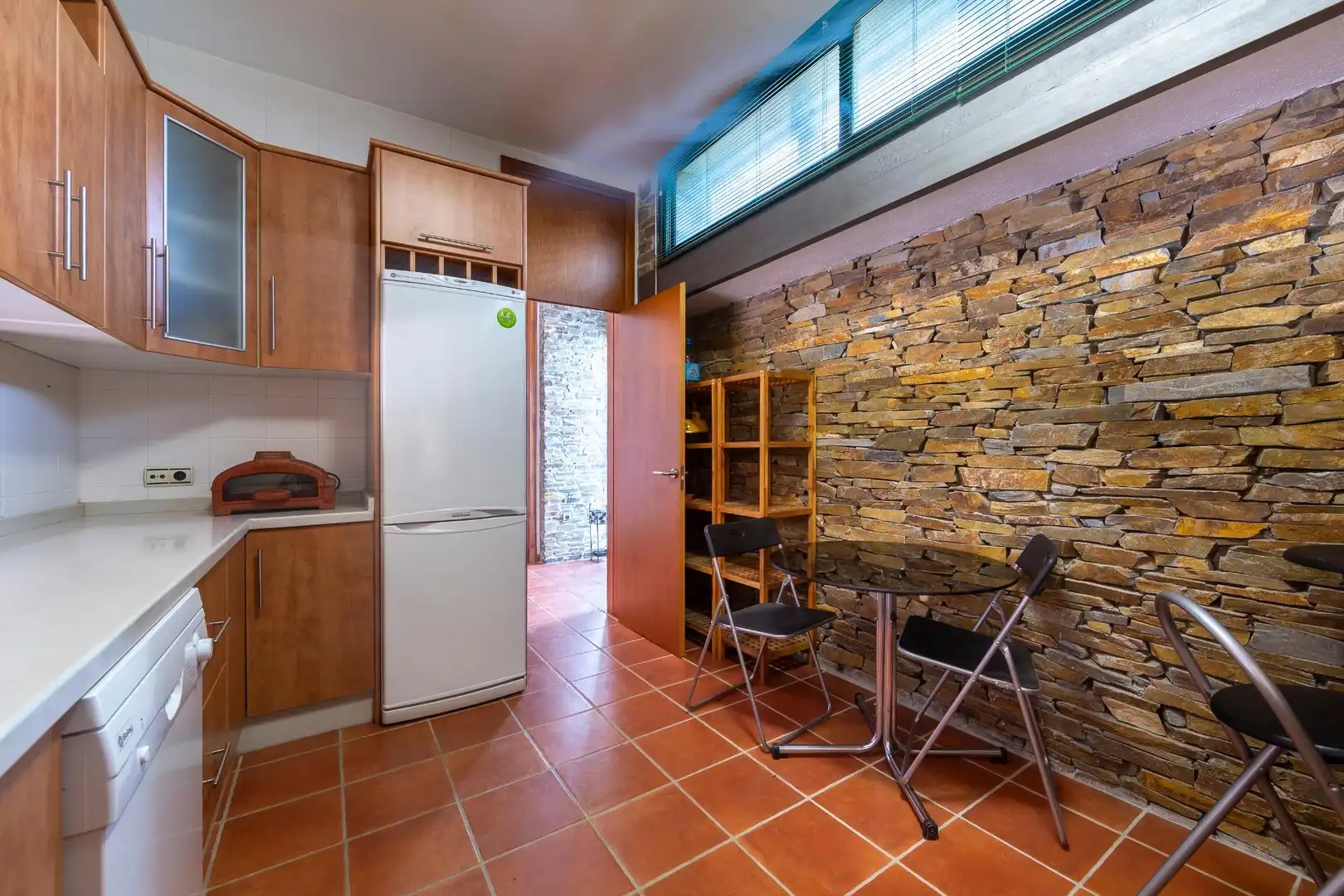 Cuina de Casa o xalet en venda en Fondón amb Jardí privat i Terrassa