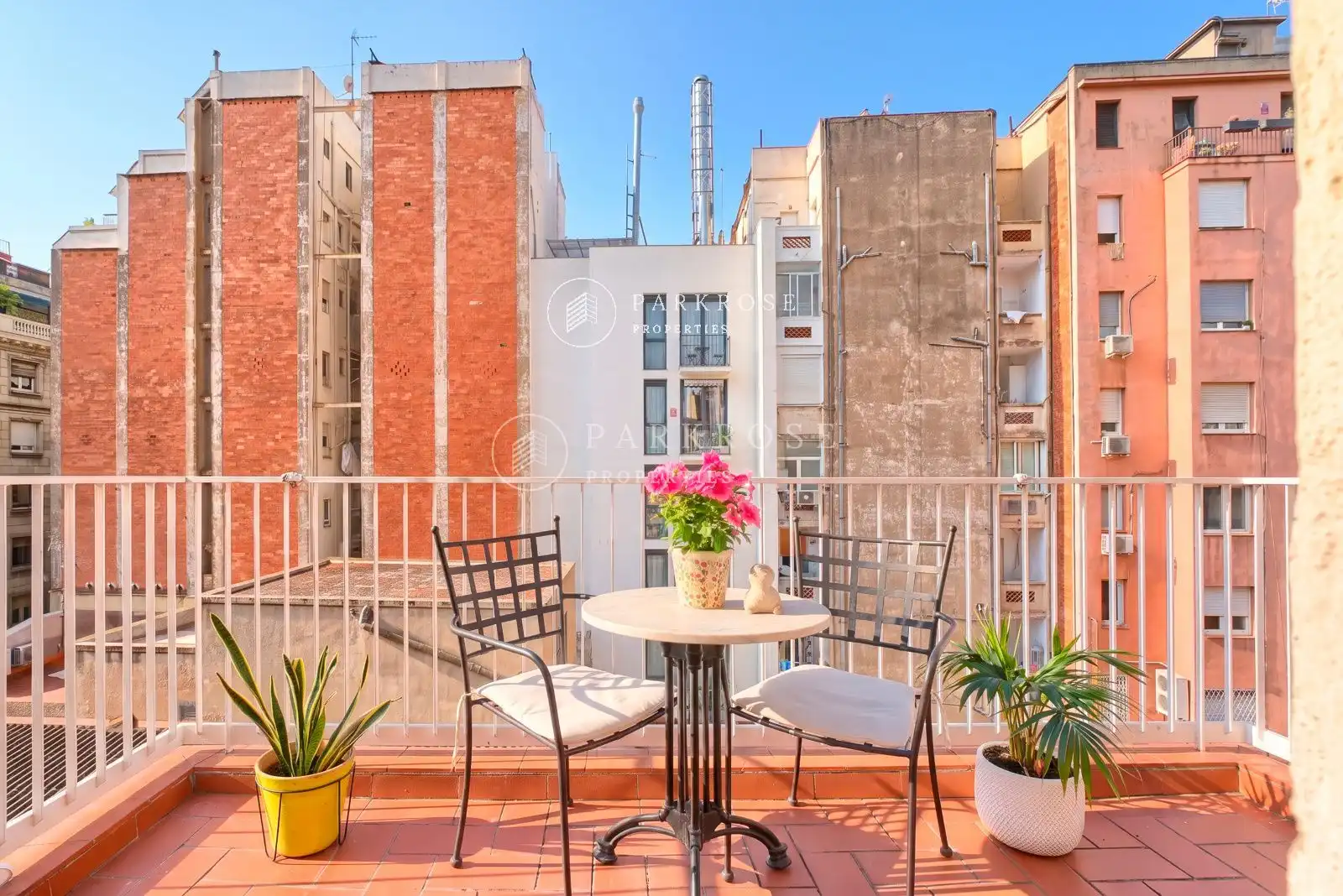 Attique avec ascenseur à vendre à Lincoln