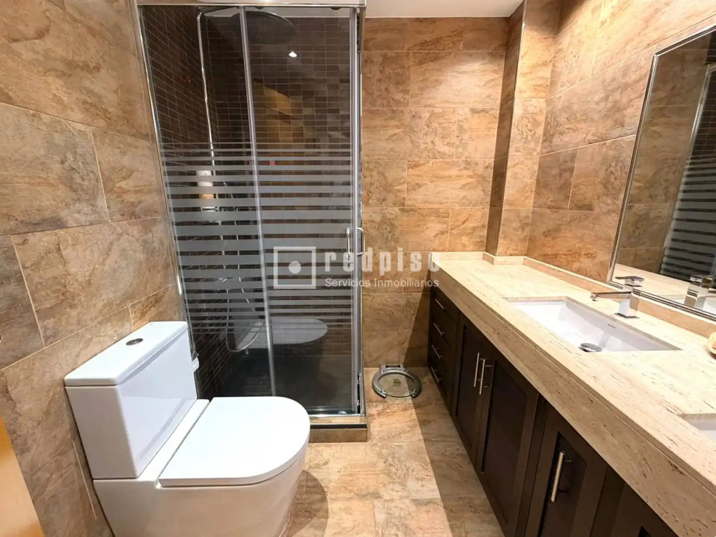 Bathroom of Attic for sale in Móstoles  with Air Conditioner, Heating and Private garden