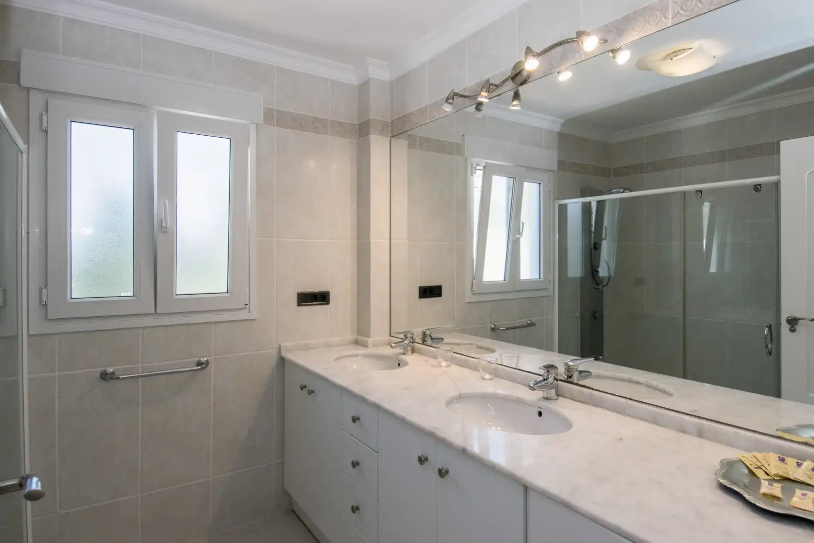 Baño de Apartamento en venta en Benissa con Calefacción, Terraza y Piscina