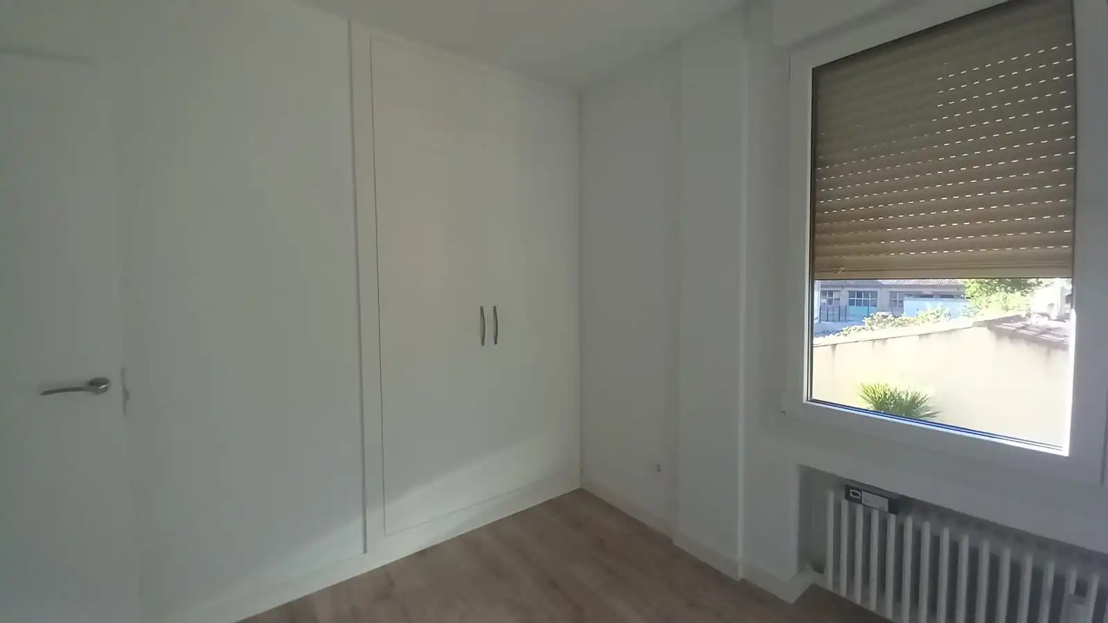 Habitación de Piso de alquiler en Zaragoza con Aire acondicionado, Calefacción y Parquet