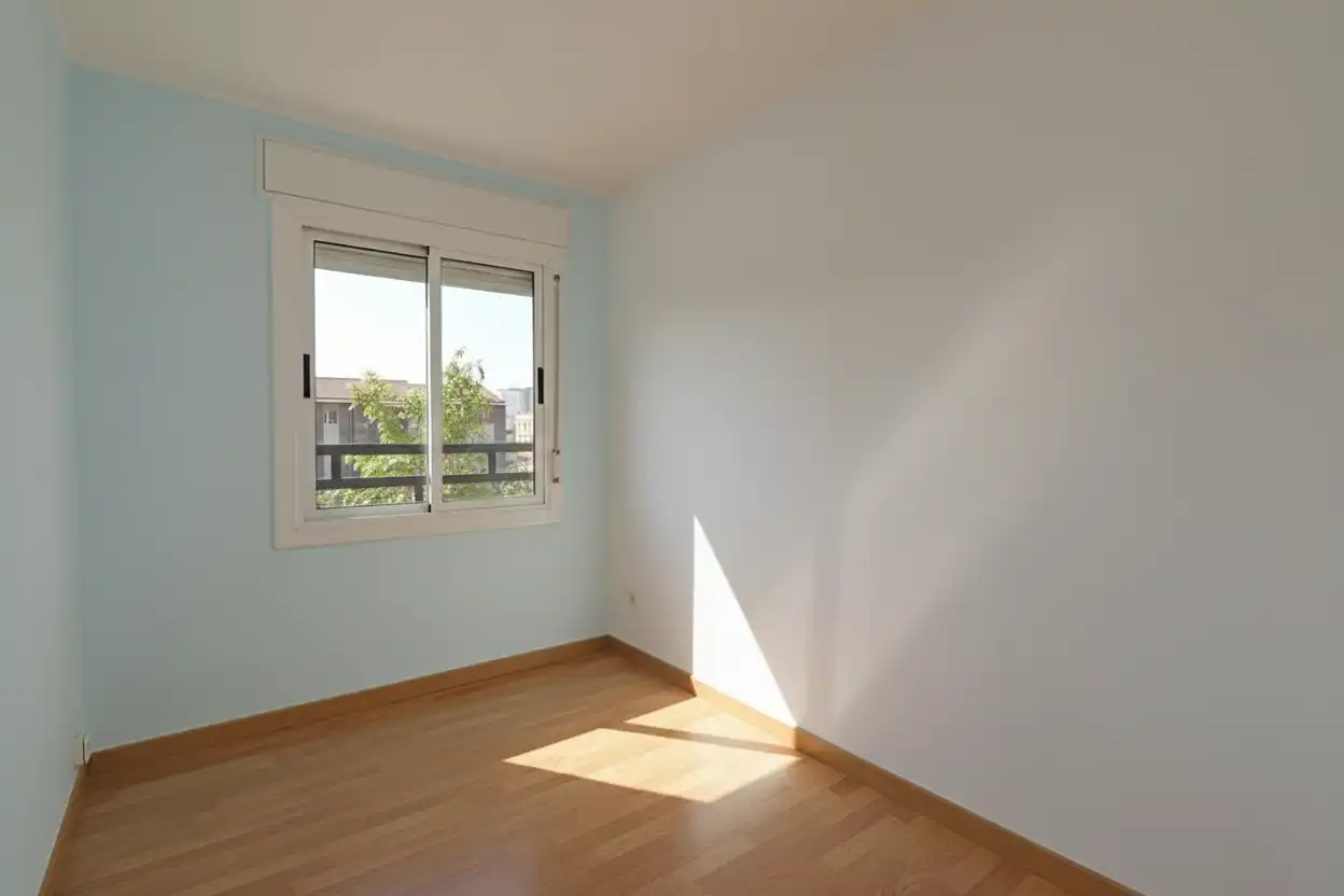Habitación de Piso en venta en L'Hospitalet de Llobregat