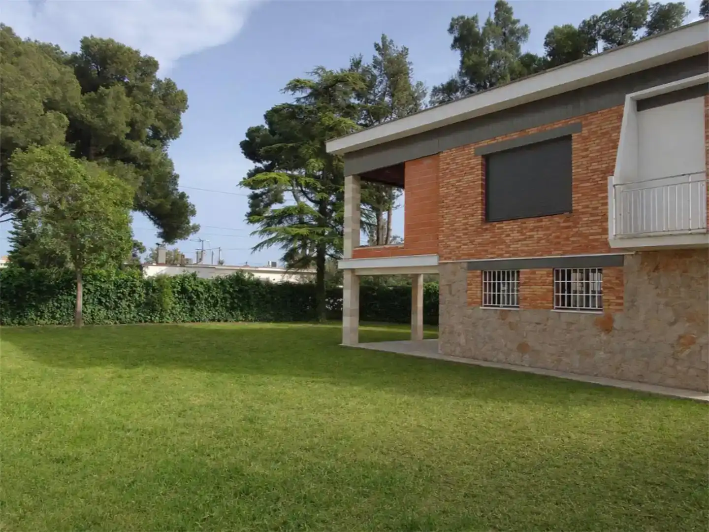 Vista exterior de Casa o chalet en venta en Vila-real con Balcón