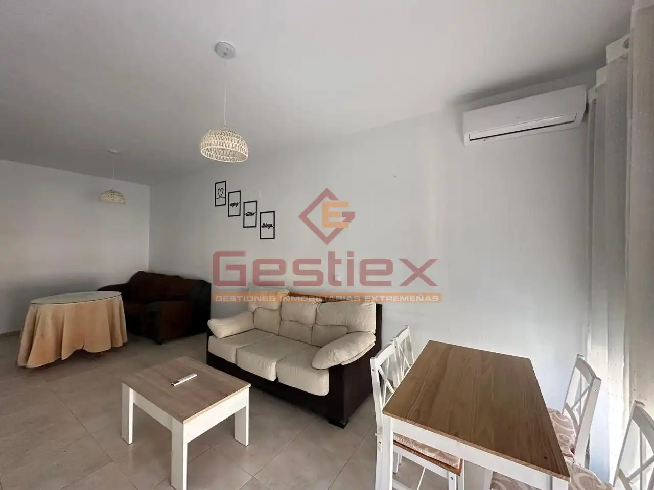 Vista exterior de Piso en venta en Almendralejo con Amueblado