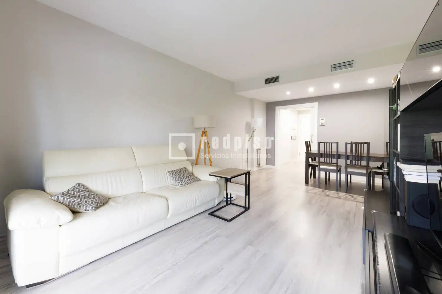 Exterior view of Flat for sale in Las Rozas de Madrid  with Air Conditioner, Heating and Private garden