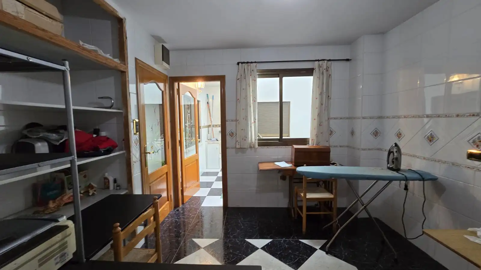 Cuina de Casa adosada en venda en Oliva amb Terrassa i Moblat
