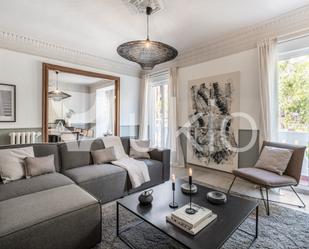 Living room of Apartment to rent in  Madrid Capital  with Air Conditioner, Heating and Furnished