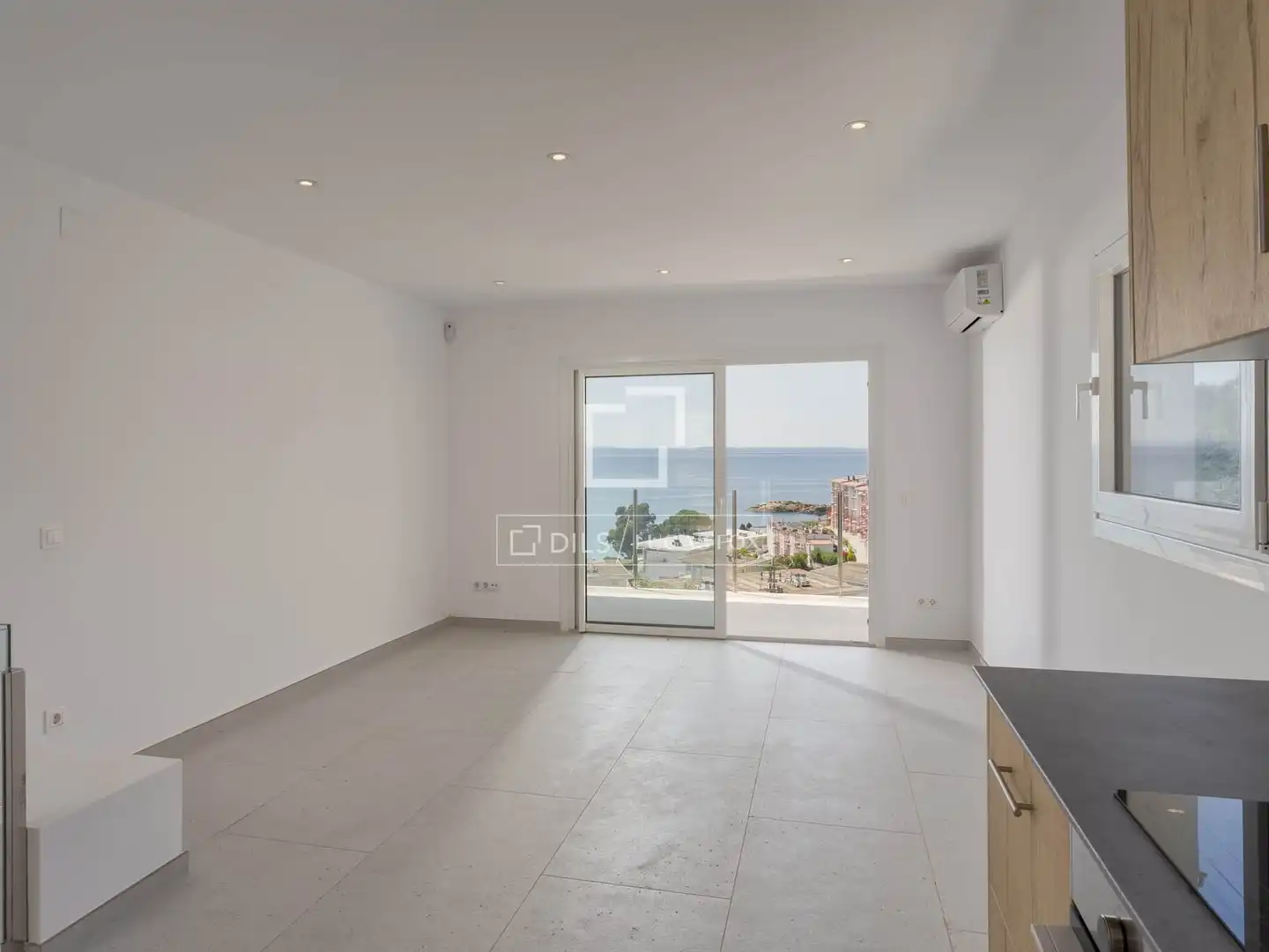 Detached house with terrace for sale in Almadrava - Canyelles - Puig-Rom, imagen 11
