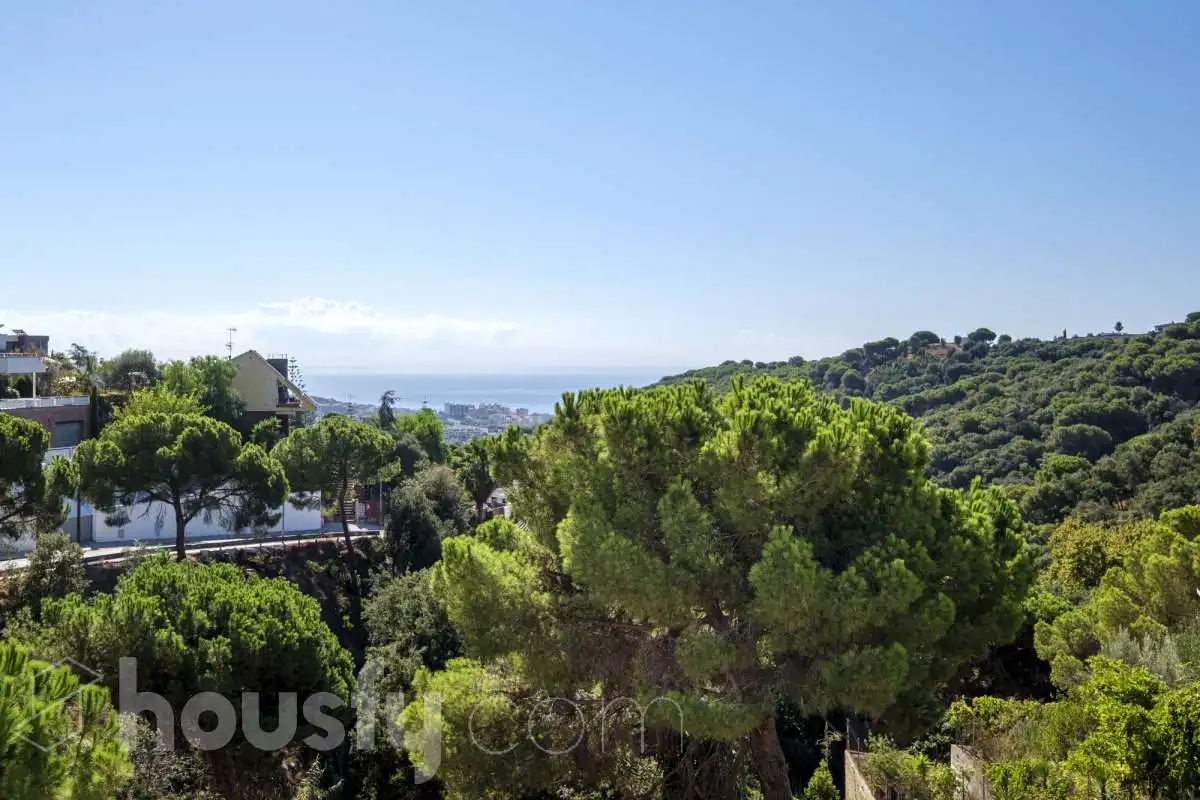 Detached house with pool for sale in Calle Bergueda ., imagen 39
