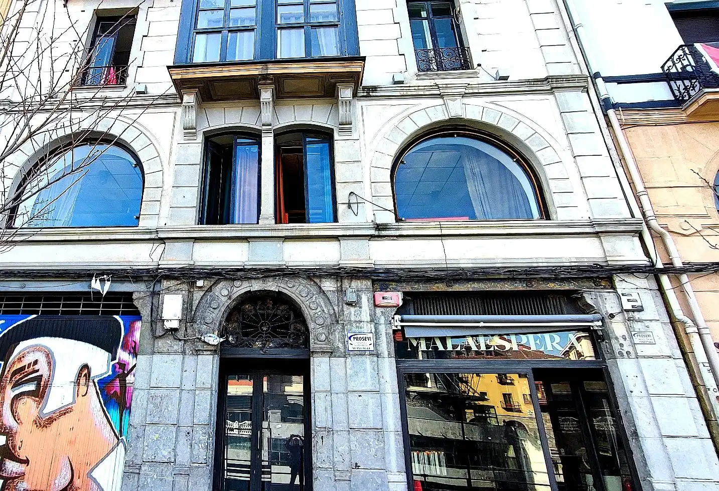 Local comercial en venta en Muelle Marzana 10, imagen 2