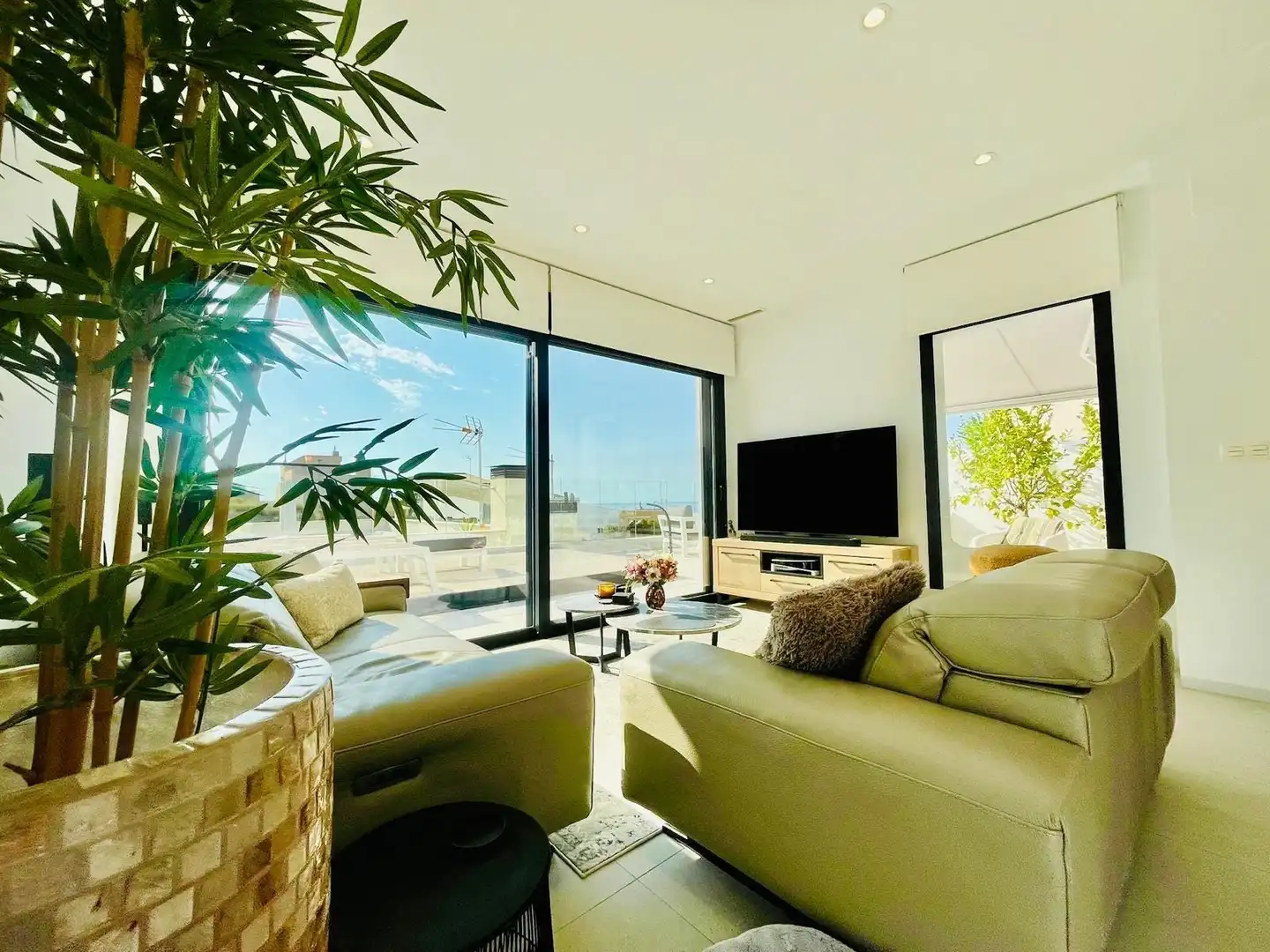 Living room of Houses for sale in Águilas  with Air Conditioner, Heating and Private garden