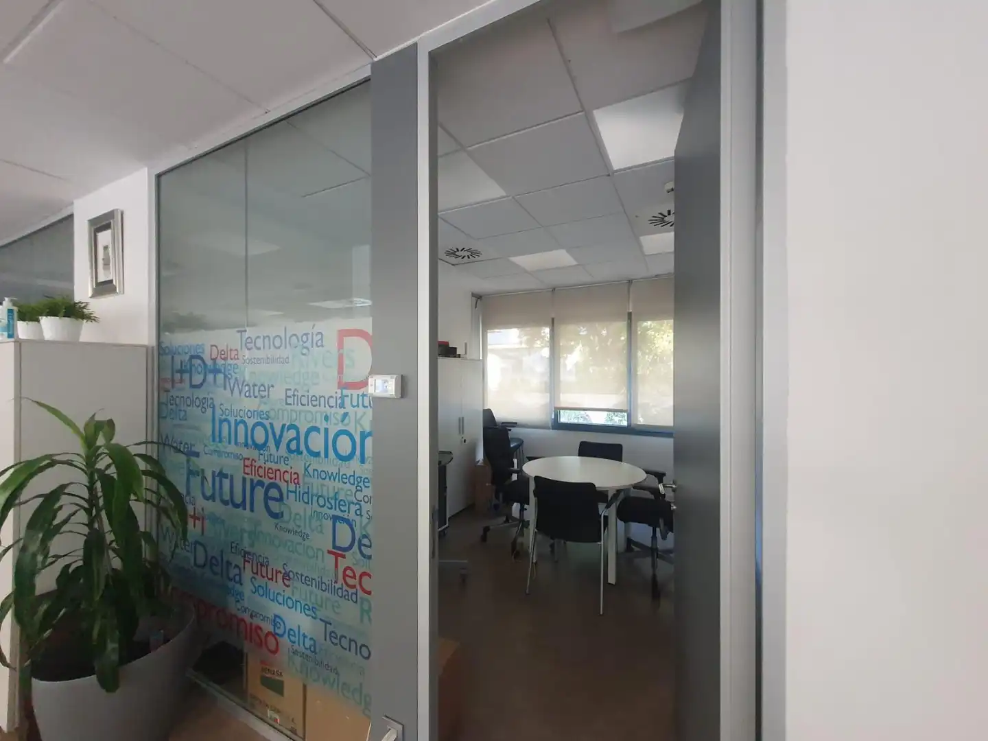 Office for rent in Sevilla