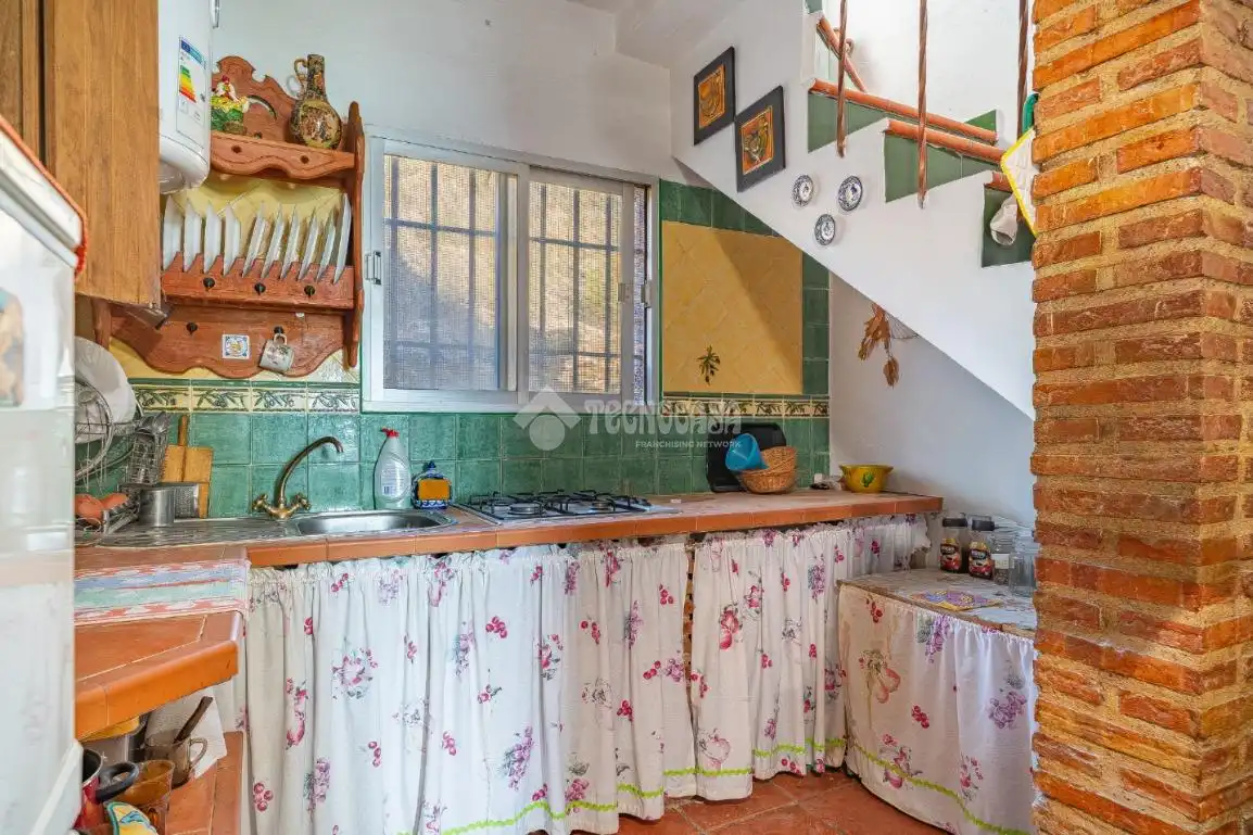 Cuina de Finca rústica en venda en Los Guájares