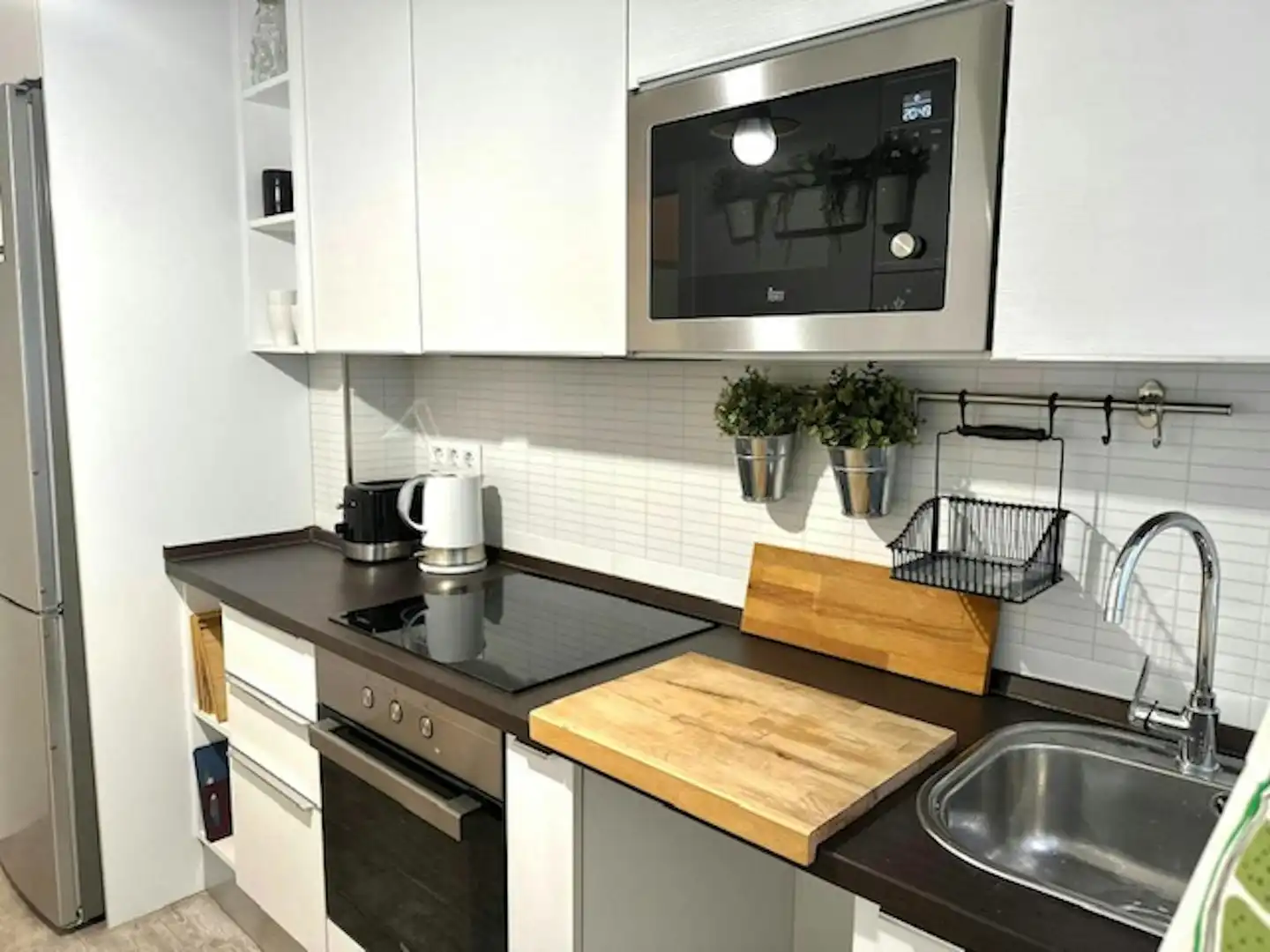 Kitchen of Flat for share in Madrid  with Heating and Washing machine