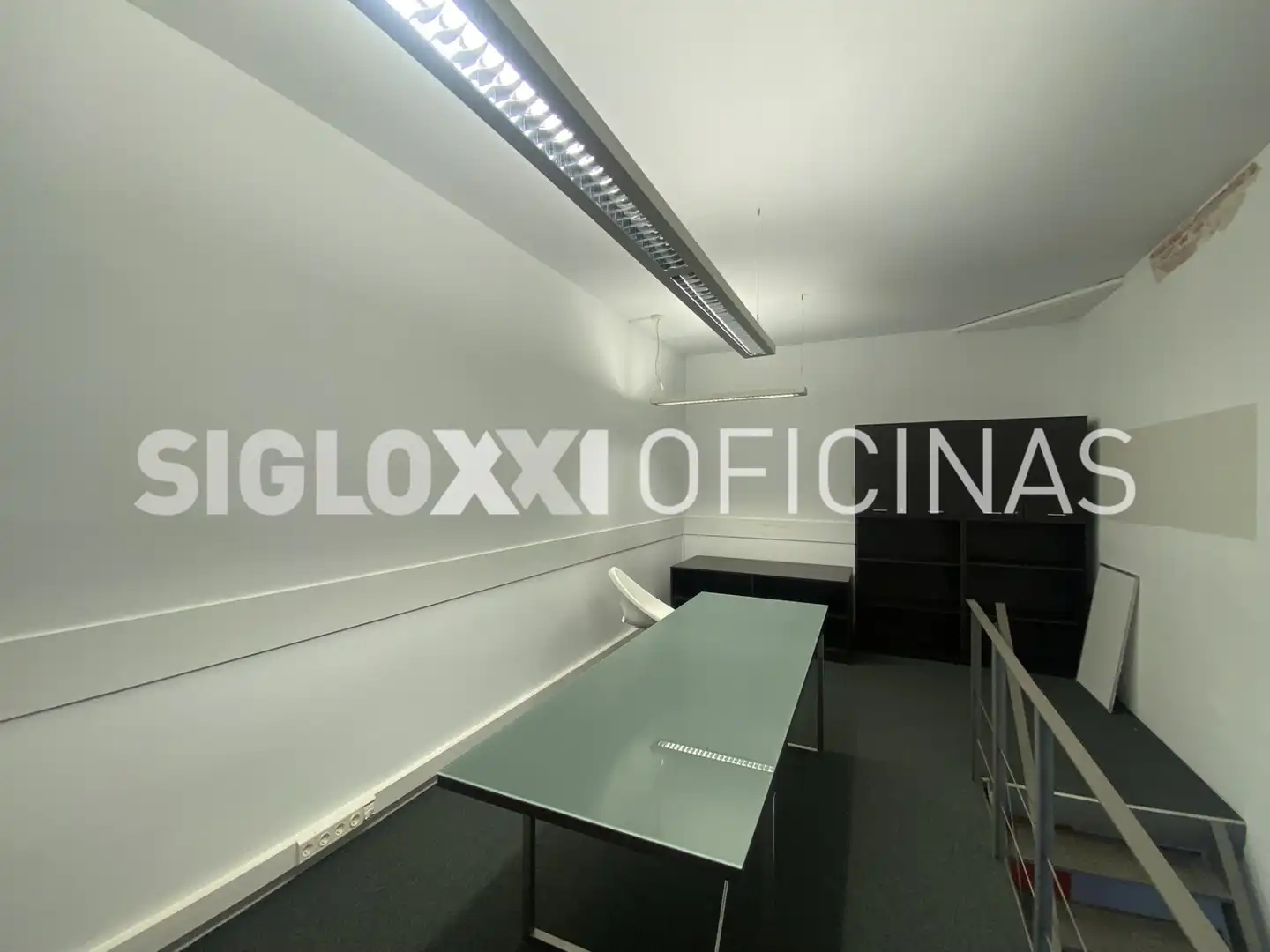 Büro zur Miete in Barcelona mit Klimaanlage, Heizung und Möbliert