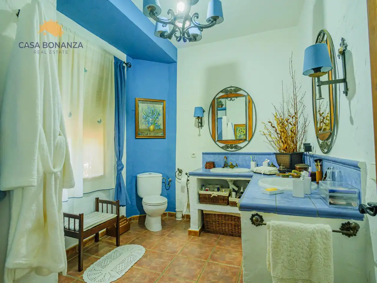 Baño de Finca rústica en venta en Jete con Aire acondicionado, Jardín privado y Terraza