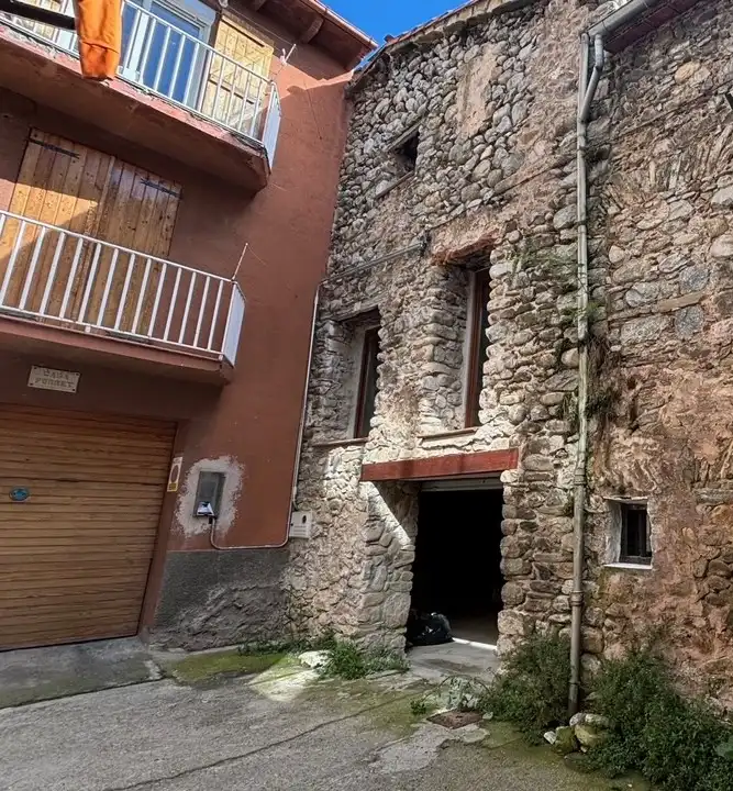 Country homes for sale in Carrer del Àngel, Sant Pau de Segúries