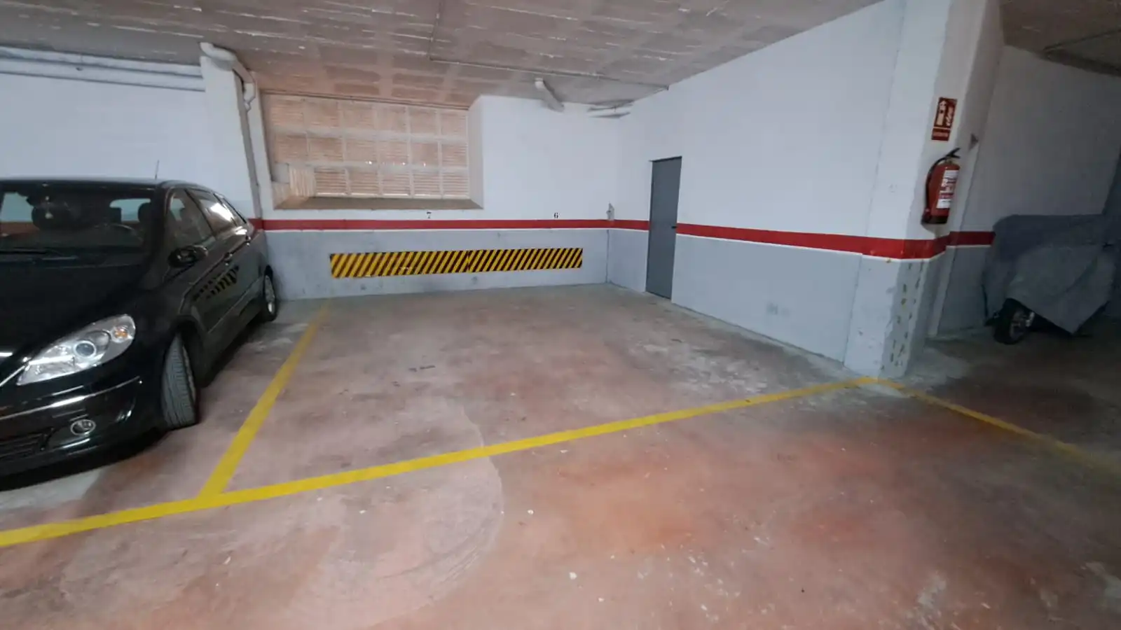 Individual to rent in Carrer de Pere Martell
