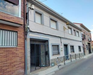 Exterior view of Building for sale in Alovera