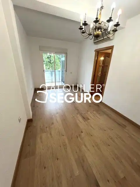 Bedroom of Flat for rent in Getafe  with Air Conditioner, Heating and Terrace