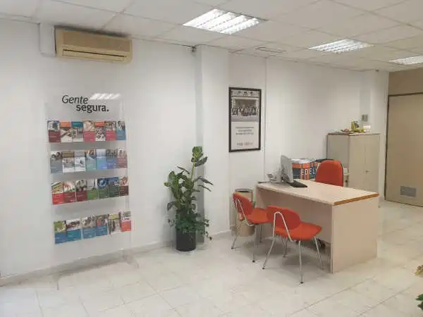 Local en venta en Burjassot