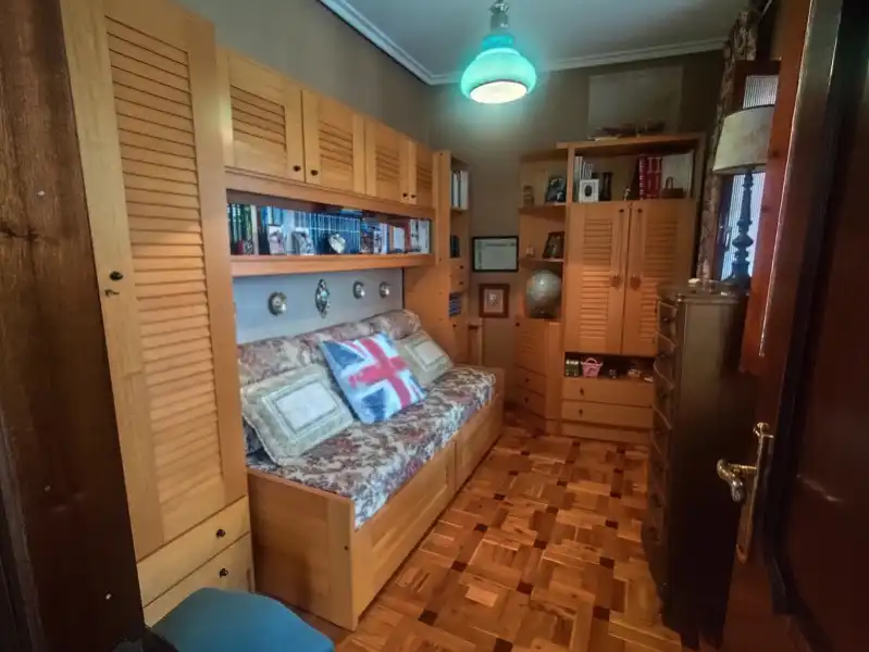 Bedroom of Flat for sale in Muros de Nalón  with Furnished